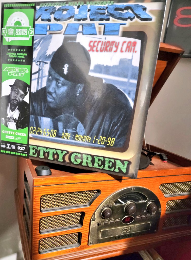 KTBTHEGOD's tweet photo. Project Pat: "Ghetty Green" on vinyl 🔥🔥🔥🔥 https://t.co/b6wFFdOizk