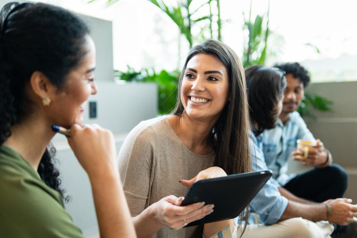 Mic_Bar21's tweet photo. What can leaders do to rebuild trust and foster a more engaged workforce? We share strategies to better meet employee needs and create a #culture of trust and belonging in Inc. #FutureofWork  https://t.co/0lrsC4luhD https://t.co/bkcMJul6bu