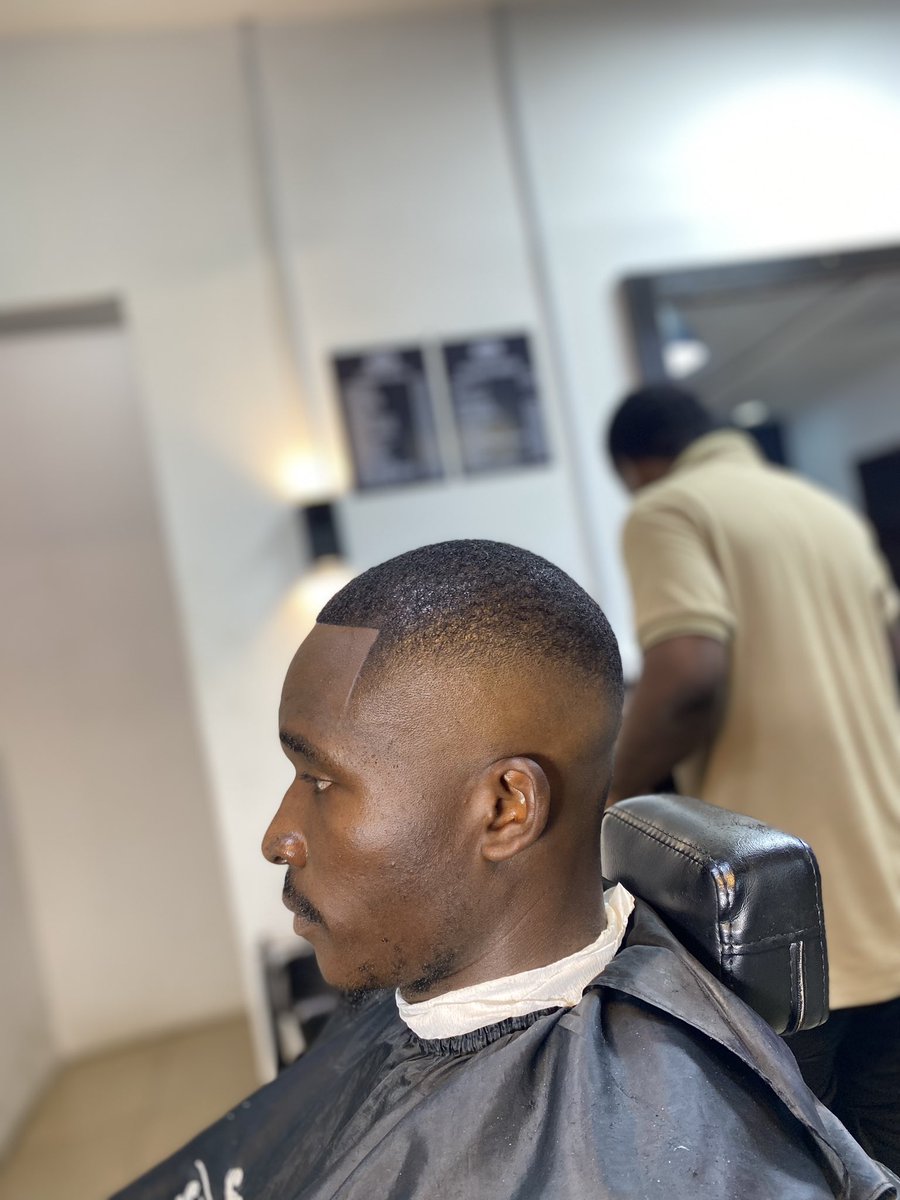 BetiangF's tweet photo. Clean high fade✂️💈 https://t.co/QhouppYtuZ