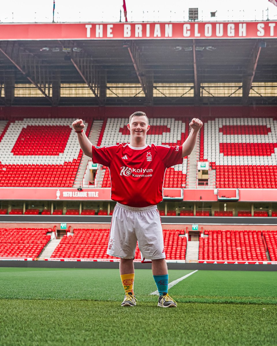 To celebrate #WorldDownSyndromeDay and the #LotsOfSocks campaign, the Trust welcomed the amazing Jack Groom to the City Ground, where he received a signed shirt courtesy of <a href="/NFFC/">Nottingham Forest</a>.

Thanks Jack for taking part!

#NFFC <a href="/NFFCDSA/">Nottingham Forest Disabled Supporters Association</a>