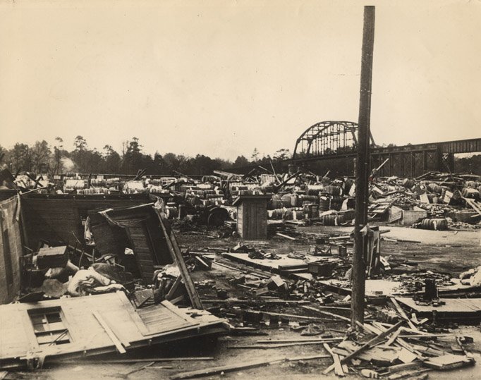 spann's tweet photo. ON THIS DATE IN 1932: The March 21, 1932, generational tornado outbreak unfolded across Alabama. At least 36 tornadoes—including 27 killers and several long-lived tornado families occurred across the Deep South, and Alabama was the hardest hit.

The March 24th headline of The Tuscaloosa News stated that the death toll rose to 300, 32 of whom had died in Northport, and 2,500 were known to be injured. The Red Cross worked tirelessly to rehabilitate approximately “10,000 people left homeless in Alabama, Georgia, and Tennessee. According to The Tuscaloosa News, in Alabama alone, there are more than “8,000 whose domiciles were blown to the four winds.” Quite frankly, to this day, we don’t know the exact number of people who died. Keep in mind there were no tornado warnings in 1932.

Chilton County was hit extremely hard with 58 persons killed. The Union Grove community near Jemison was laid to waste. Doctors and nurses from Montgomery and Birmingham worked all night by lantern and flashlight to relieve the widespead suffering.

In Clay County, one of the tornadoes remained on the ground for 30 miles cutting a path 400 yards wide. A new automobile became airborne and was carried through the air for a distance of 400 yards. 12 persons died in Clay County and 200 were injured. After the tornado, there were people living in the Clay County Courthouse.
