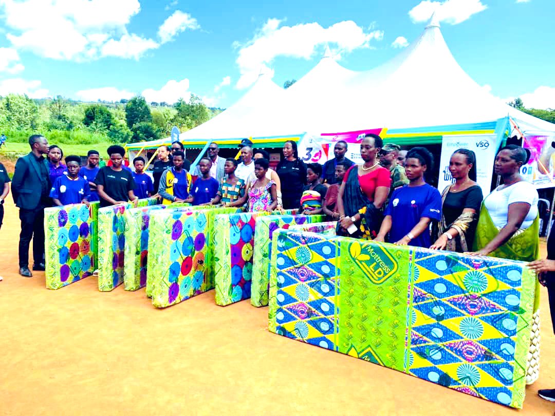 EmpowerRwanda's tweet photo. #TransformativePartnership: We’re grateful to @CanalPlusRwanda for their generous donations to #TeenMoms’ dignified income-generating ventures! Speaking at #IWD celebrations in @GatsiboDistrict, Leatitia appreciated our work &committed their continued support to vulnerable girls! https://t.co/w85cVHkXLw