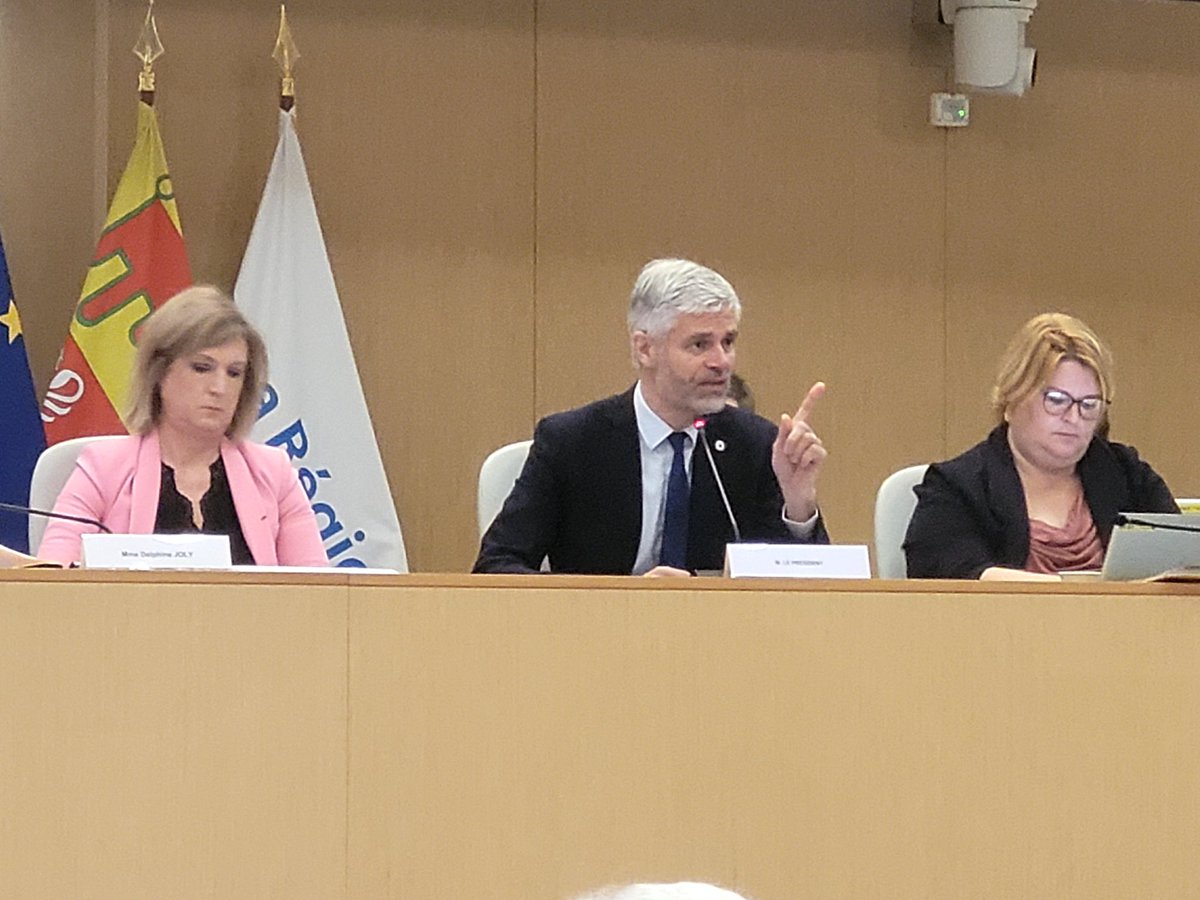 Au Conseil Régional, <a href="/auvergnerhalpes/">Auvergne-Rhône-Alpes</a> en séance plénière. Ce matin, le soutien aux Agriculteurs.