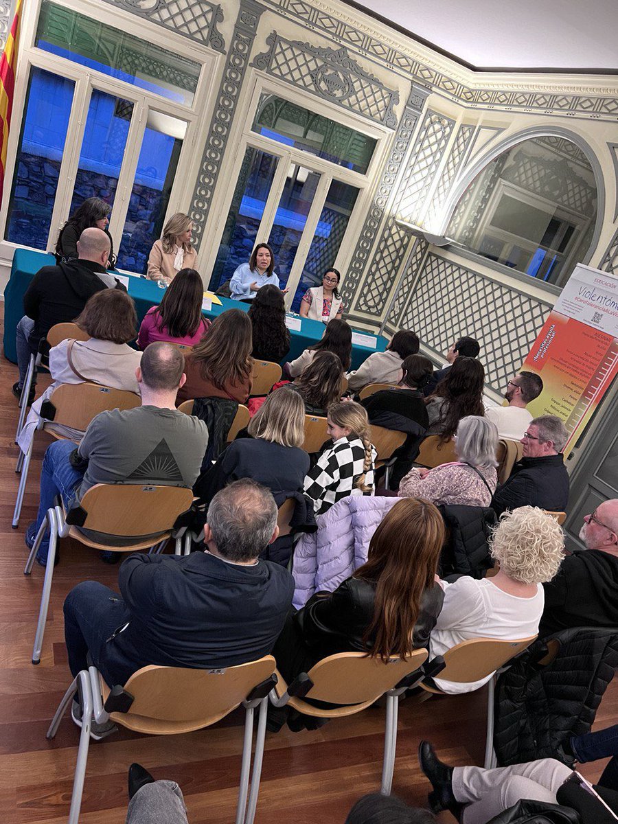 En un encuentro organizado por <a href="/Talentia_BCN/">RedGlobalMxBarcelona</a> y el <a href="/consulmexbcn/">Consulmex Barcelona</a>, recibimos con mucho gusto a tres mujeres excepcionales de nuestra comunidad mexicana en #Barcelona, para escuchar sus historias de vida, éxito y superación.