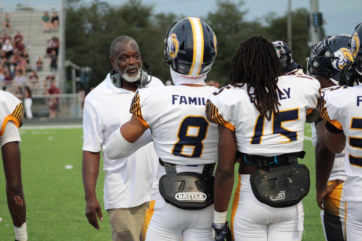 For an established football program that has been around for decades, it's extremely difficult to move up 20 slots during the season in rankings. 
We moved up 200 in our 1st.
#379 -#177.  Thanks to our young men who made history last year.  We're just getting started .
#LevelUp