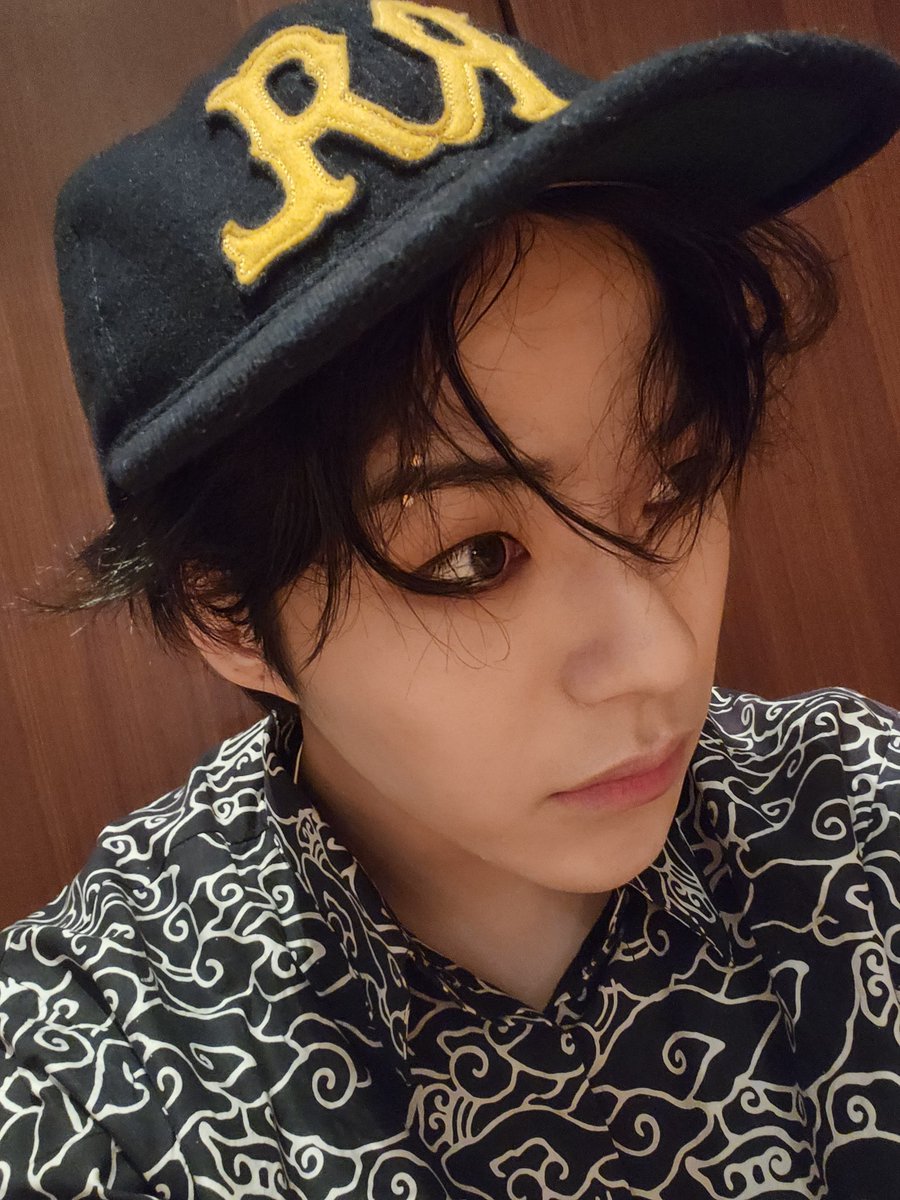 tergantung muka sih, kalo mukanya ganteng mau stylenya nabrak pun juga tetep ok