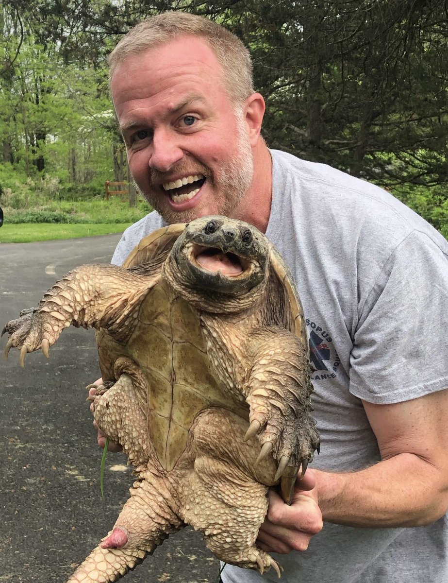 🌊 Check out Chris Bowser's work on New York's local eel population: trst.in/QLjkRJ #SustainableFutures #SFS24 #ClimateSummit #ChrisBowser #KeynoteSpeaker