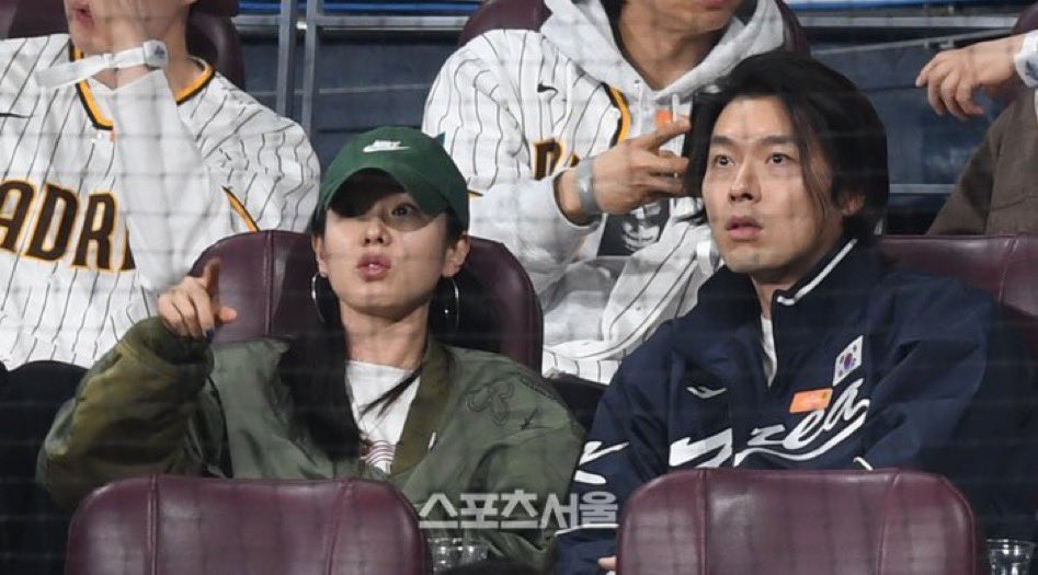 dbstjwjd_'s tweet photo. THEYRE SO CUTE ISTG https://t.co/vlAQSYXnkG