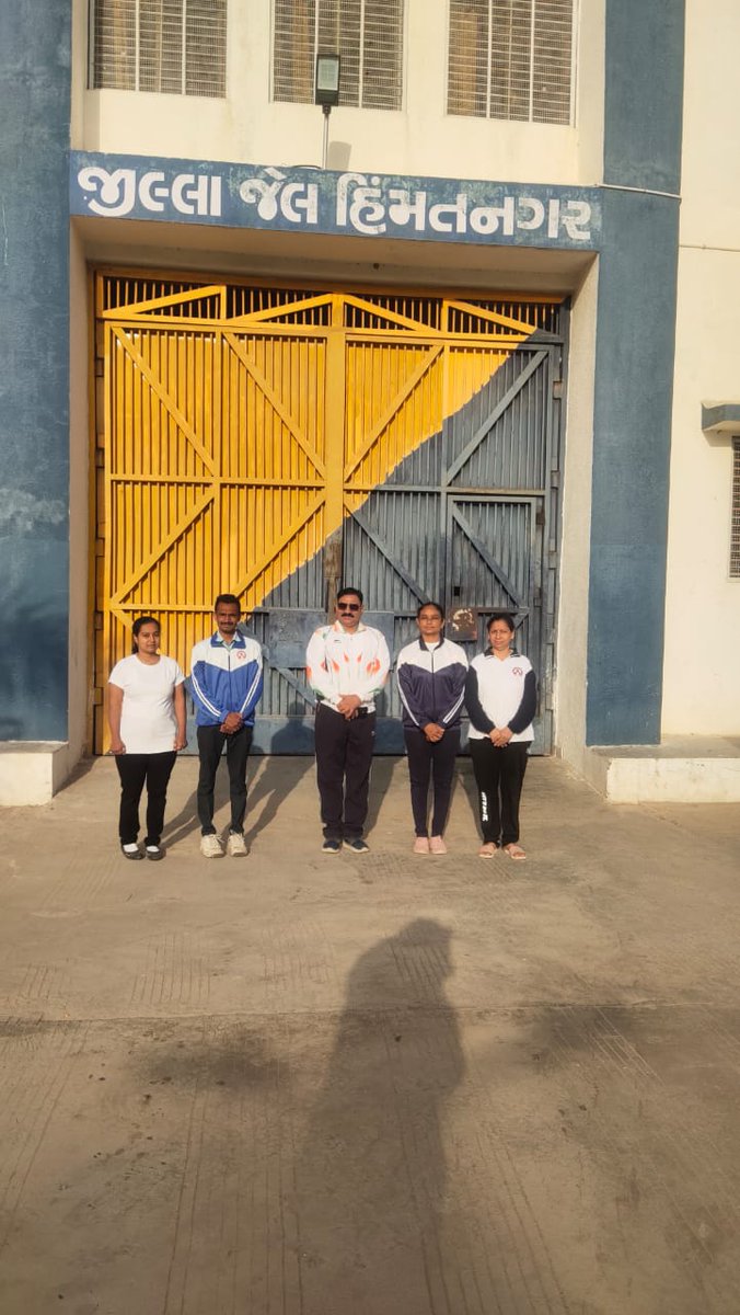 'Yoga embodies a lifestyle.'

As part of the 100-day countdown to International Yoga Day, a yoga session was conducted at Himmatnagar Jail.

#InternationalYogaDay