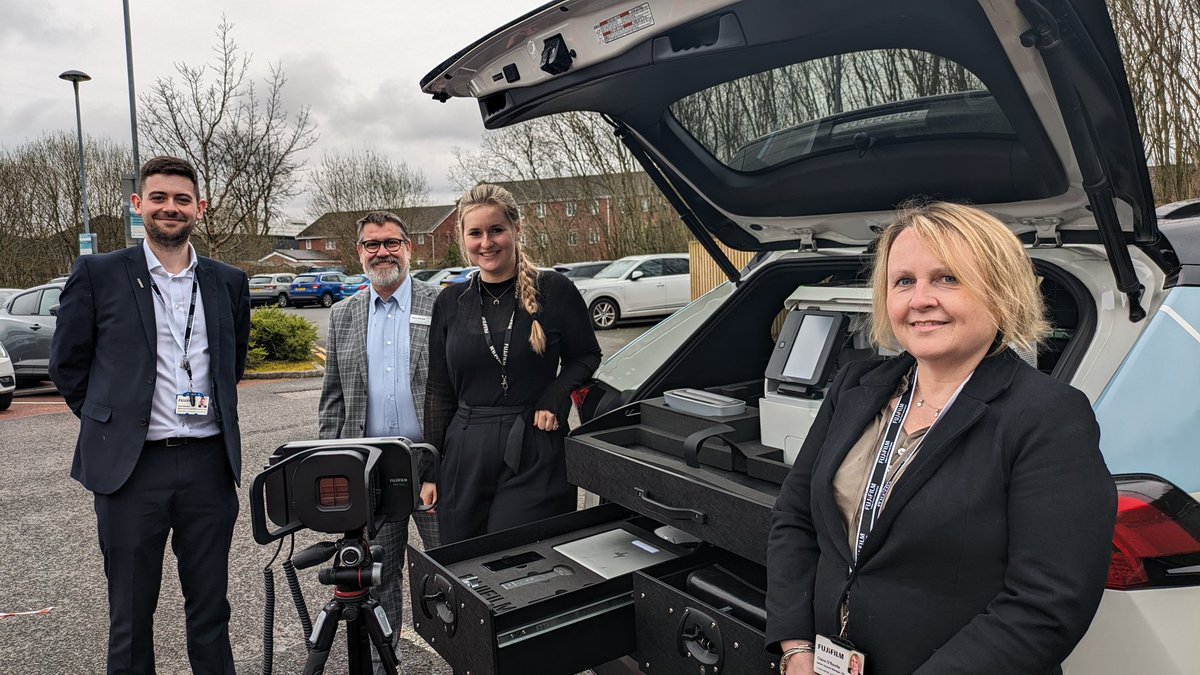 Lots of interest in diagnostics today at the #GMPCSummit24 with the @GM_Imaging stand and @FujifilmHCUK diagnostics car. Discussions about how diagnostics could work to help address health inequalities in the community #StrengthThroughCollaboration