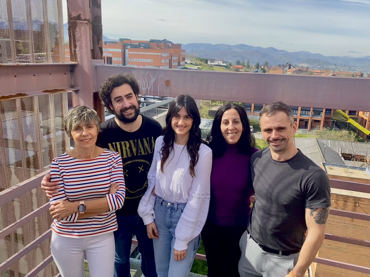 Pablozari's tweet photo. La pérdida de masa muscular asociada a la edad parece un proceso irreversible. Un estudio de @uniovi_info y @FINBAsturias aporta ahora nuevas claves para evitarlo. 💪💪👇👇
https://t.co/nJwsmdavGf https://t.co/jKVA4VeajH