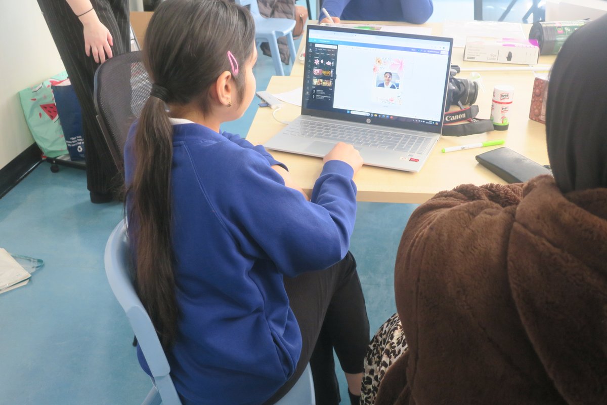 Watching the parents engage with their child through The Family Venturists @WhetleyAcademy has been #inspiring. Both generations teaching each other. This Venturists was using Canva to edit her photographs creating posters promoting positive body image with her Mum. #bodypositive