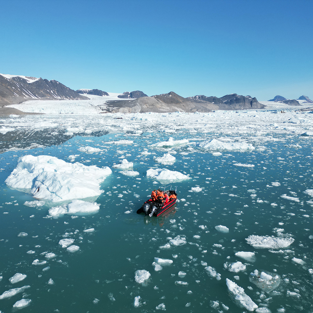 Tomorrow at <a href="/IASC_Arctic/">IASC</a> Science Summit Week Alanna Grant &amp; colleagues will present updates from <a href="/BIOPOLE_NERC/">BIOPOLE</a> fieldwork in Svalbard, including results from metals analysis, dissolved GHGs, algae experiments &amp; other biogeochemical properties

buff.ly/4bdrQSo #ASSW2024