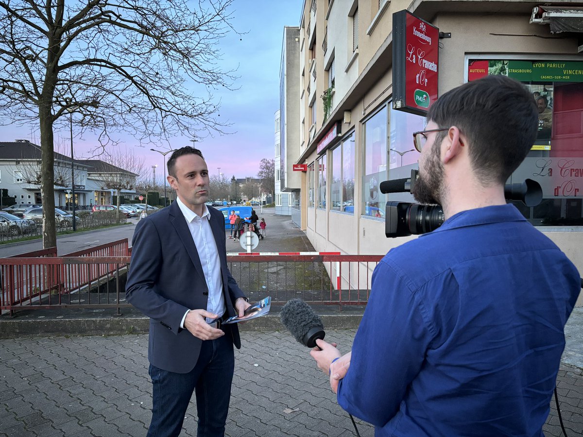 Lr_Jeremy's tweet photo. 🚀 La campagne @BesoindEurope de la Majorité a été lancée au coeur de l’Europe à @VilleDeForbach

🎯 Notre mission : mobiliser en masse pour contrer les discours des partis de la colère facile. L'🇪🇺 ne peut se permettre de stagner dans l'immobilisme. https://t.co/KEqKEYclnm