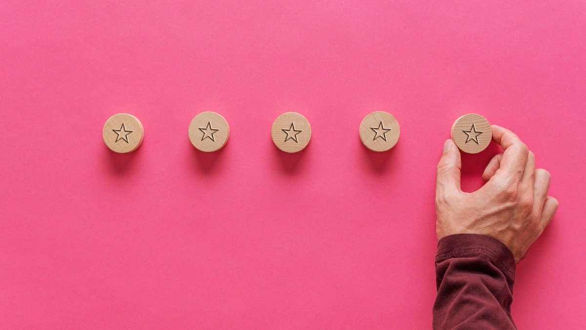 💡 Le saviez-vous : Votre e-réputation fait partie de vos meilleurs atouts pour attirer de nouveaux clients. Mais encore faut-il savoir en tirer parti !

On vous donne nos 3 conseils pour gérer votre présence en ligne et sécuriser l'image de votre entreprise dans notre dernier