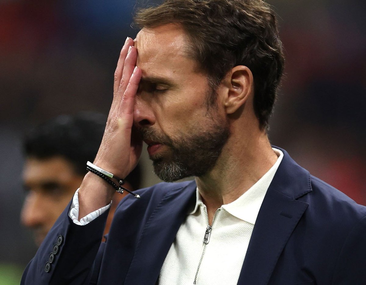 Retweet if you are AGAINST Gareth Southgate becoming MUFC manager!