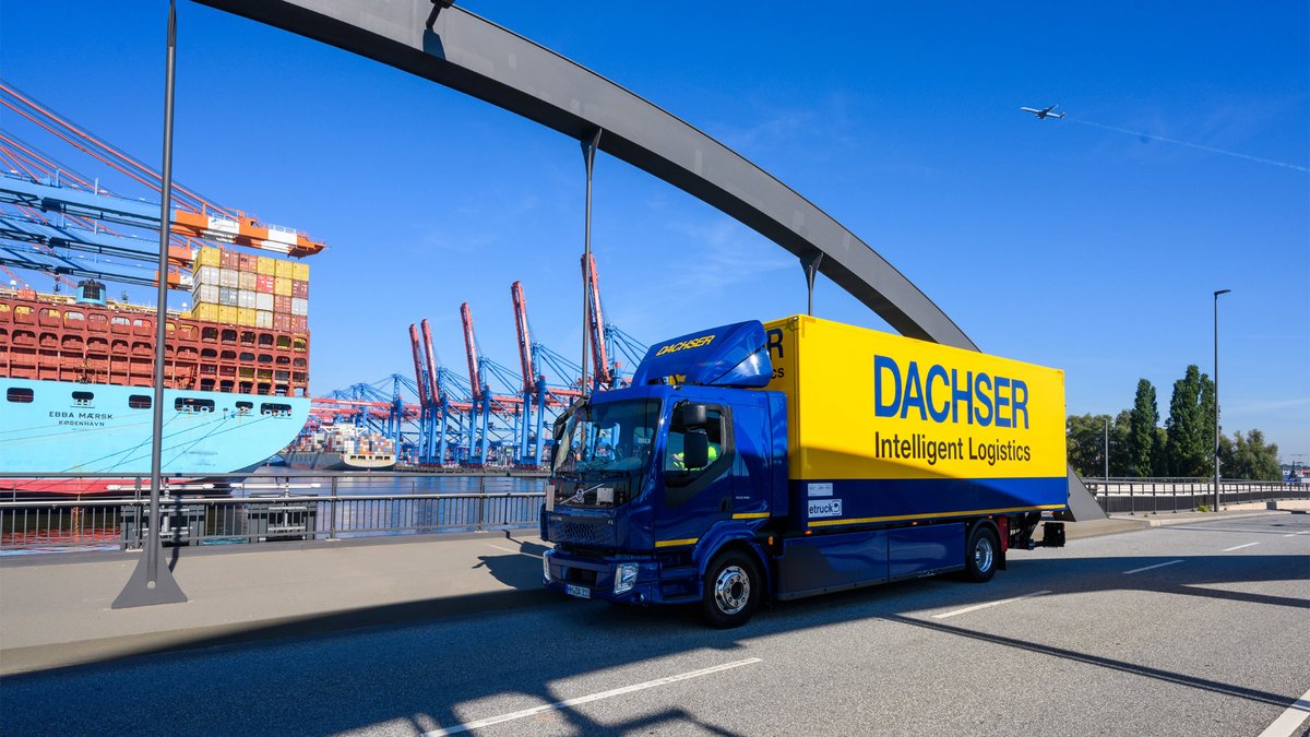 #DACHSER looks back on the 2023 financial year, with Group #revenue of 7.1 billion euros. The #logistics service provider invested over 244 million euros. Investments of around 500 million euros are planned for 2024. Find out more here: bit.ly/4arabW9