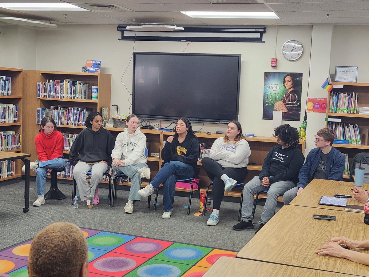 Power in the Room @os_tigers! Courageous panel of Black Student Union + Judaism at Meridian members stood in their truths and shared the realities of their journeys as students from minoritized groups! Unapologetic and Unafraid! @Dr_JennSantiago @peternoonan @Tiger_Principal