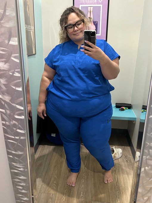 The reality of becoming a licensed nail tech it is now official. Yesterday I paid off my school, passed<a href="/tag/clip"class="tags"><span>#clip</span></a>