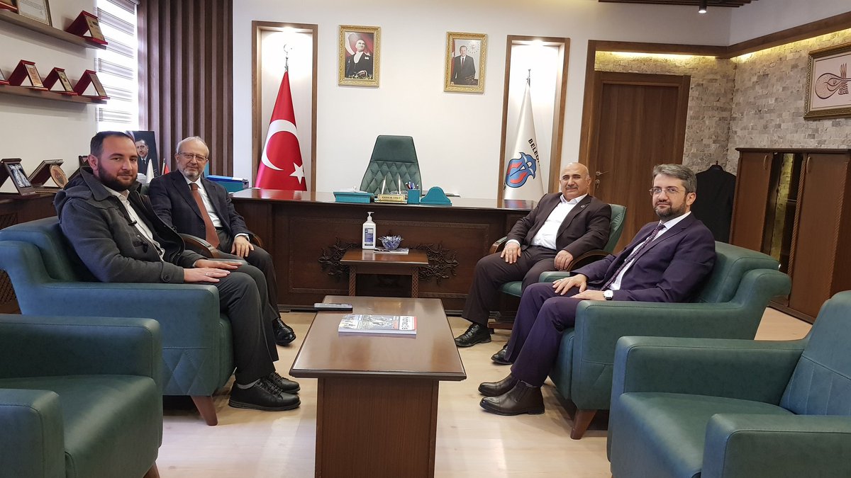 Diyanet İşleri Başkanlığı Müftüsü Sn. Arif GÖKCE ve Bayat İlçe Müftüsü Sn. Emin KAPLAN, Belediye Başkanımız Sn Ekrem ÜNLÜ 'yü makamında ziyarette bulundular.

Ziyaretlerinden dolayı teşekkür ederiz.

#Bayat #BayattaHayatVar