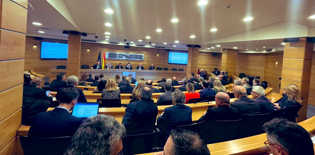 VirginiaElvira's tweet photo. #ascongi @ADEGI asiste a la Asamblea Anual de la Confederación Nacional de la Construcción @CncConstruccion https://t.co/5gs24jcTu0