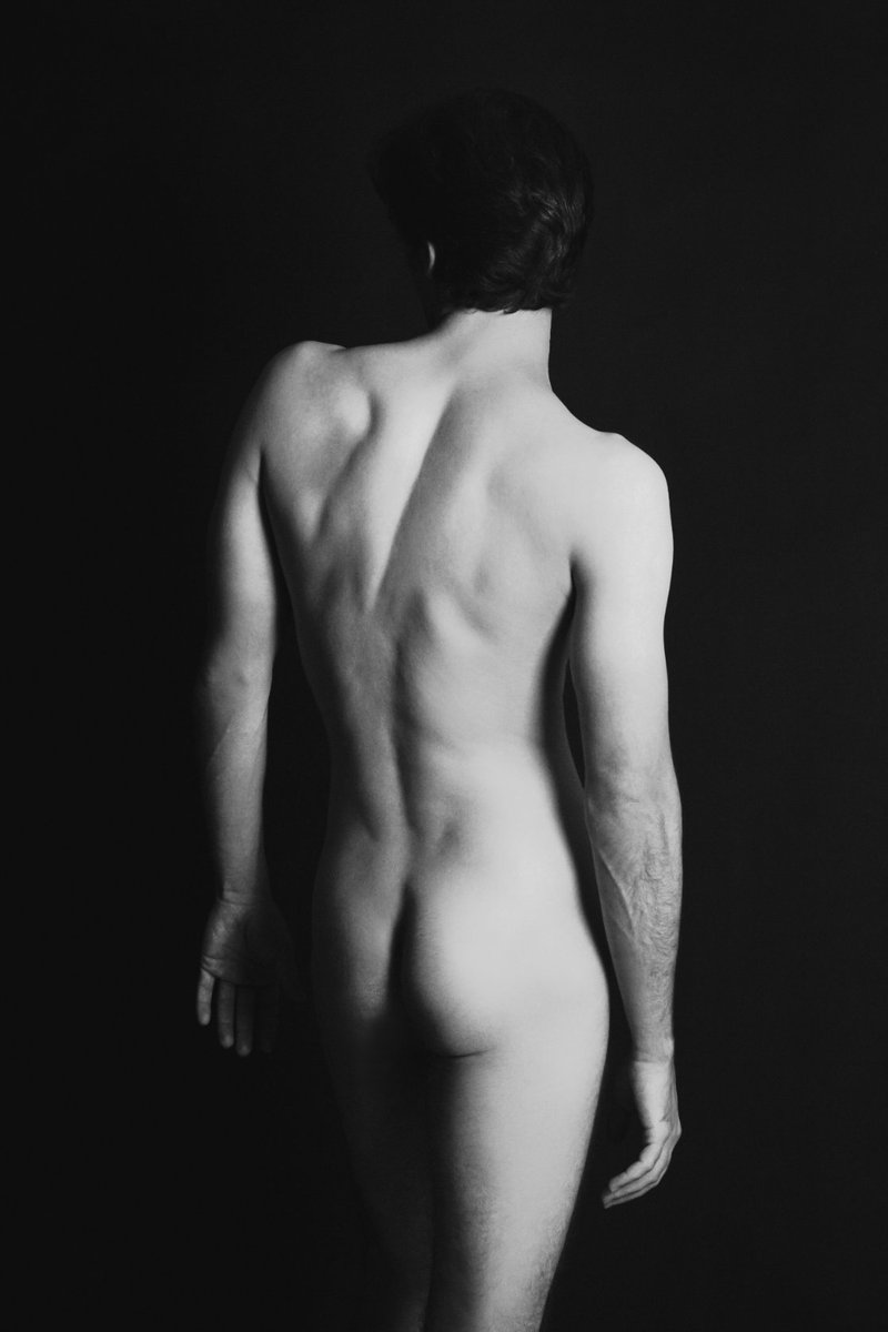 My photography on FND 🖤

'The art of seduction'
0.09 #ETH
1/1 🔗