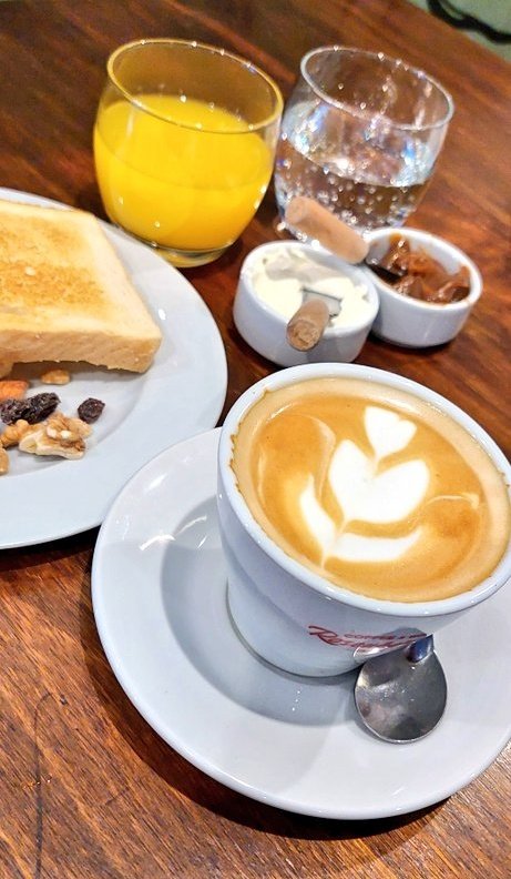 PreciosRosario2's tweet image. 🥰 Hoy queda oficialmente inaugurada la temporada de #DesayunoEnRosario ☕️ 🥐🥐

Qué lugar recomiendan?