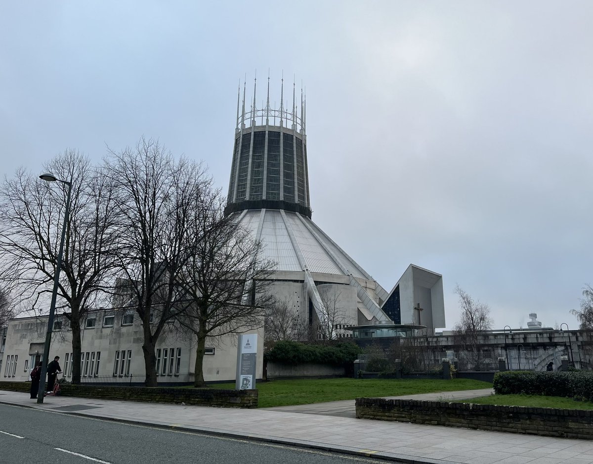 Hotel receptionist giving directions: You need to go past the ‘wigwam building’! 🤣