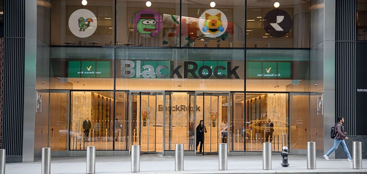 Big news from BlackRock! 🚀 They're diving into the world of NFTs and memecoins with a cool $40K investment, right after dropping a hefty $100M into Ethereum's USDC. Thanks to teaming up with Securitize Markets, they're now rocking a digital asset collection that includes gems…