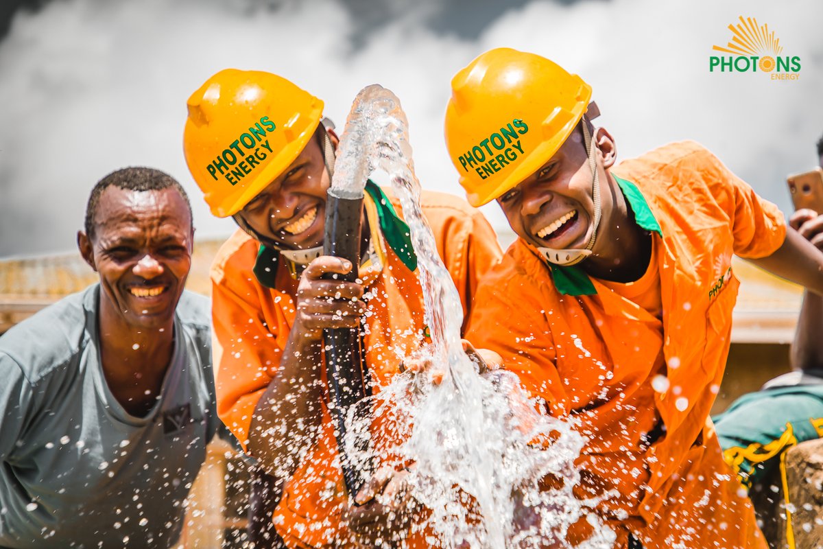 PhotonsEnergy's tweet photo. Happy World Water Day! Today, let's remember that every drop counts and take a moment to appreciate this precious resource that sustains us all. Let's work together to conserve and protect our water sources for a better future. https://t.co/kiJcCKm2OM