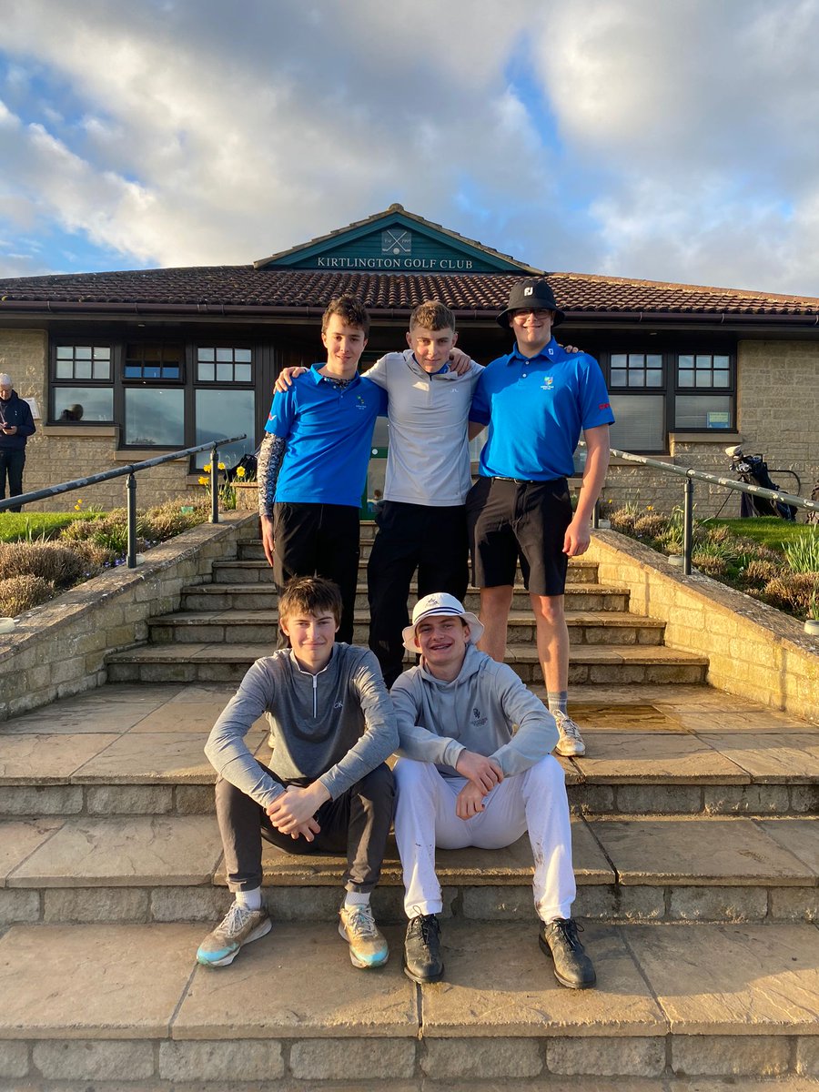 Great start to the Oxfordshire Junior Golf League season with a hard-fought 2-1 away win at Kirtlington; who played very well around their own course. Well done boys 👏