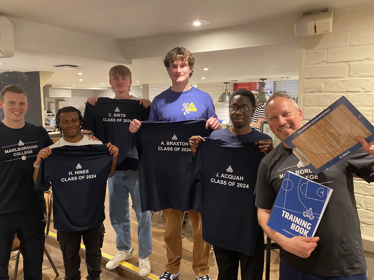 Tuesday we celebrated the U18 Boys season. Gave thanks to our head coach &amp; said goodbye to the leavers at our end of season awards dinner 👏🏻 🏀🔥

Most Valuable Player - Arthur B 

Defensive Player of Year - Jigme W

Most Improved Player - Jachin A 

<a href="/MCol_Sport/">MC Sport</a> @MarlboroughCol