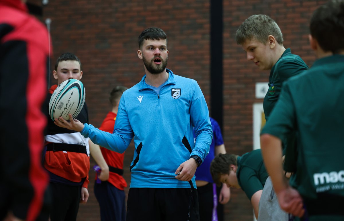 Cardiff_Rugby's tweet photo. Ready to go again!

We had a great time at yesterday's Disability Six Nations event in Abercynon. 

Today it is the turn of the south at @CAVC https://t.co/ZT9vLgpFrV