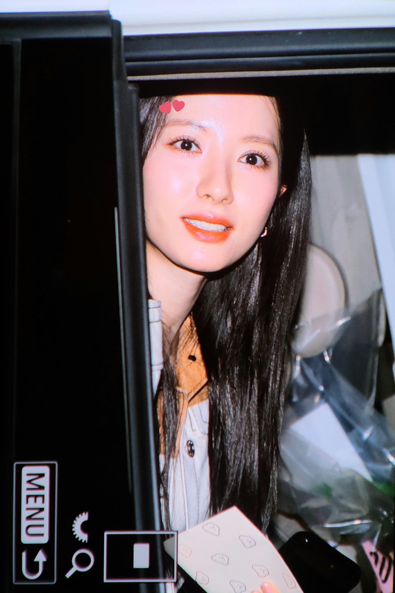 am0819_bn's tweet photo. 240321 수지야 잘가🫠
#보나 #김지연 #피라미드게임 https://t.co/uuZP2w2Jcz
