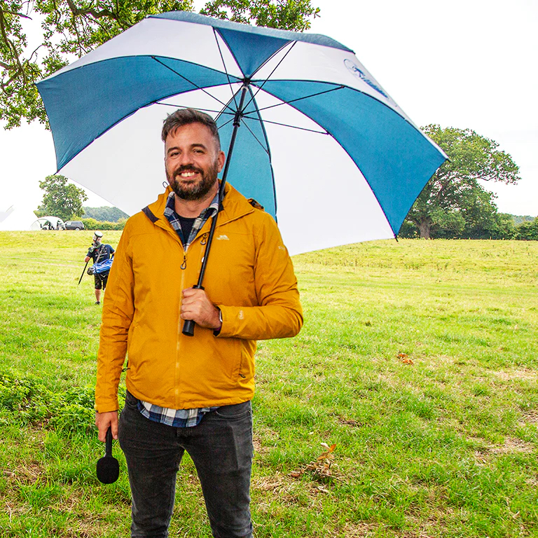 Welcoming in the Spring in the most British way we know how... With an umbrella 😂 Would it be Time Team without a bit of British rain?