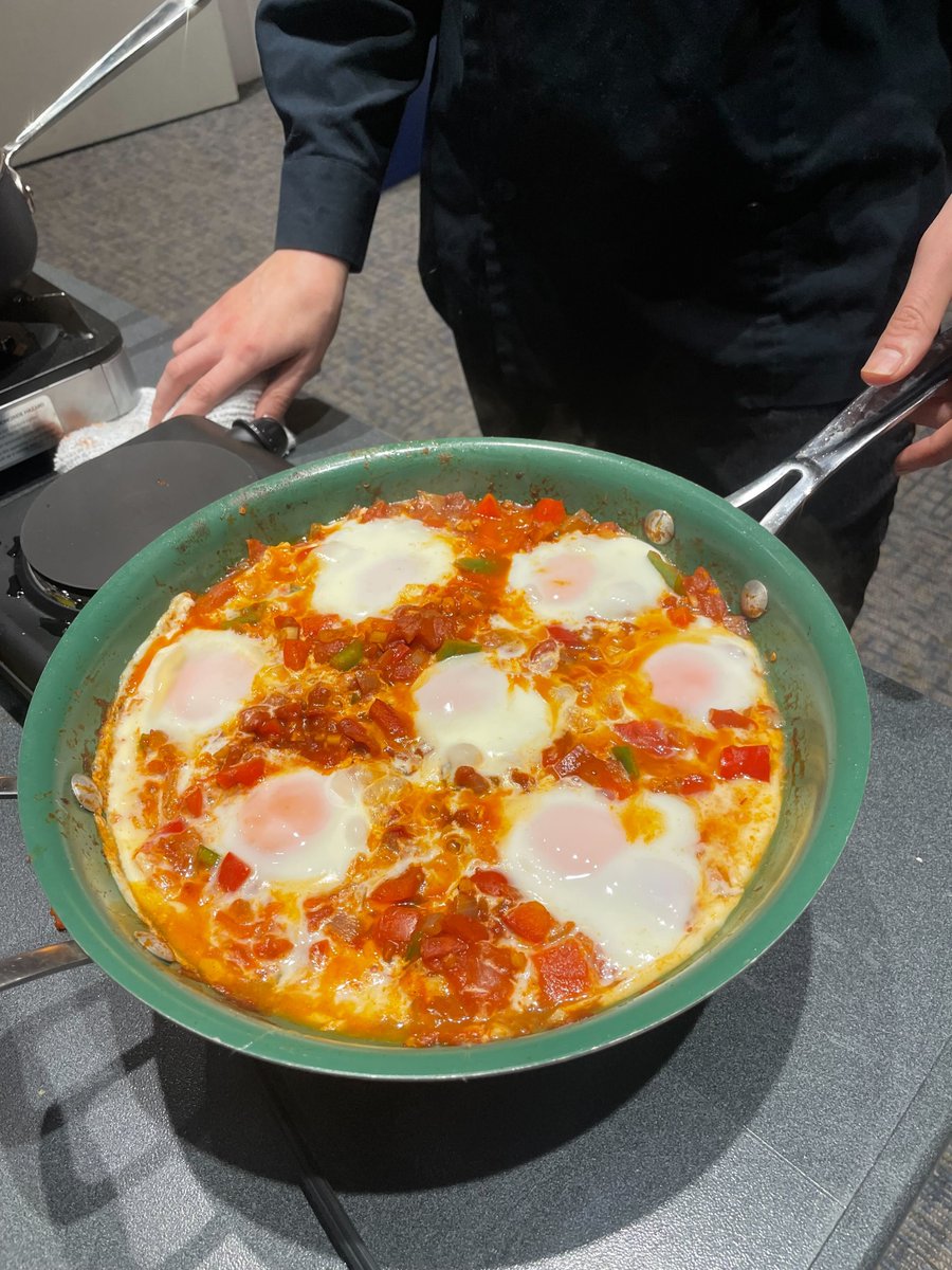 Common Threads tweet media