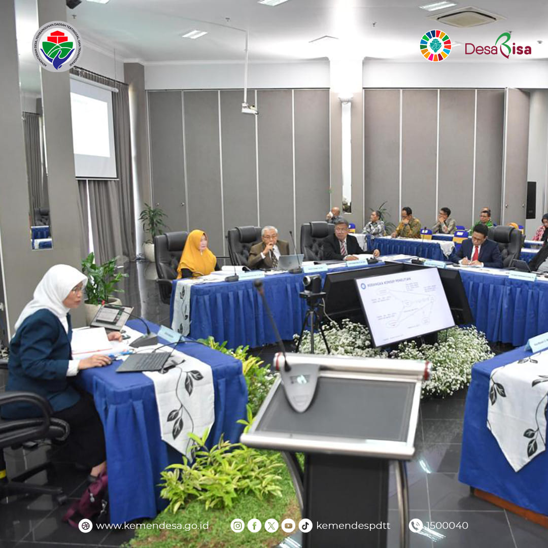 Musyawarah menjadi salah satu cara yang baik dalam menentukan keputusan. Untuk itu, Mendes PDTT Abdul Halim Iskandar minta pengurus BUMDesa dipilih melalui forum Musyawarah Desa (Musdes).

#KemendesPDTT
#SDGsDesa
#DesaBisa
#MulaiDariDesa