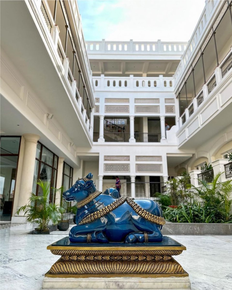 An iconic symbol of majesty, spirituality and loyalty, the Nandi statue invites you to embrace the essence of Haridwar when you stay with us. For reservations, call: +91 72170 25223 #PilibhitHouse #SeleQtions #SeleQtionsHotels #IHCL #NotJustAnotherHotel #NandiStatue