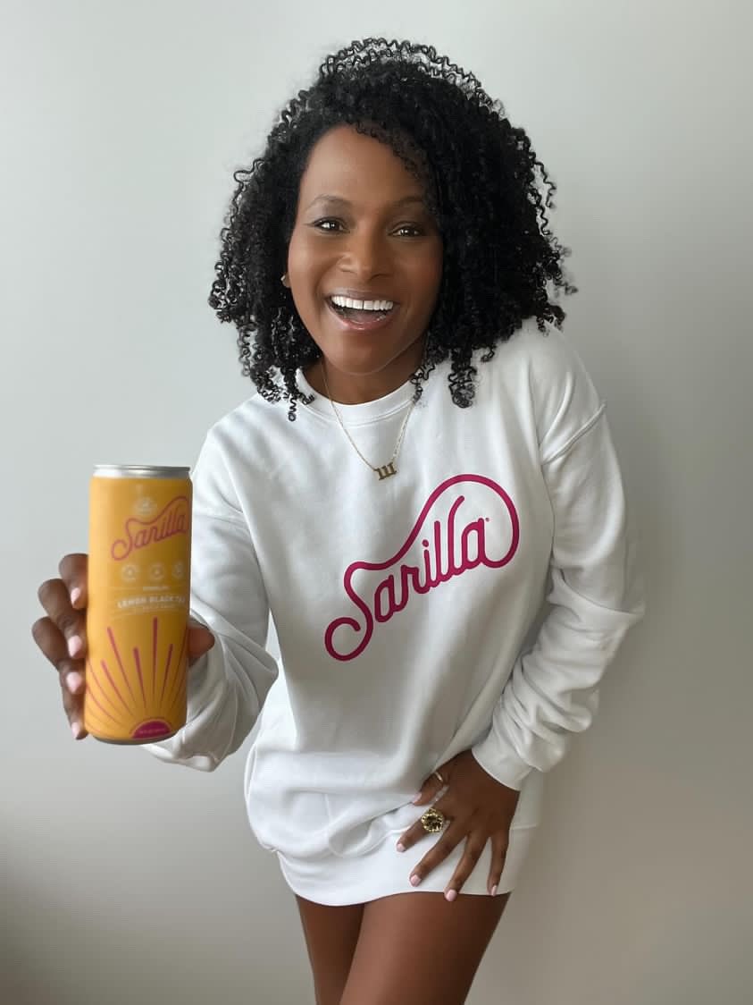 Good morning! New Sarilla merch coming soon💓 
#sarillatea #merch #brandambassadors #retailers #drinkforchange #cpg #Entrepreneur