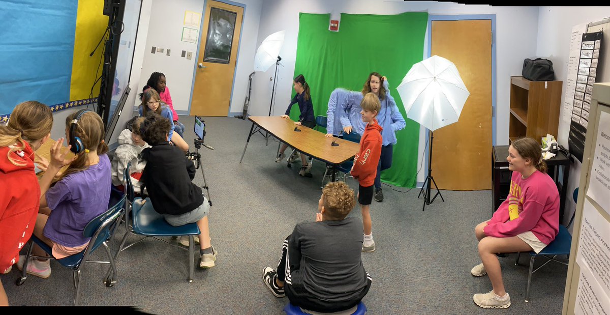 JYJoyner_Tech's tweet image. Team 4 of the WJYJ news crew is in the house!