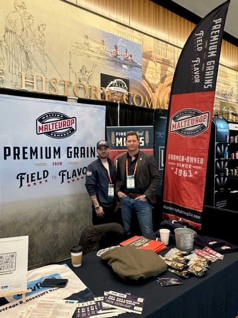 Check out Jeff Loranger, Northeast Craft Sales Manager and Jeff Wysocki, Director of Craft Sales and Marketing hanging out at the NYS Brewers Conference!

Stop by our booth #3 and enter to win a cool Carhartt hoodie! 

#malteuropmaltingco #craftbeer