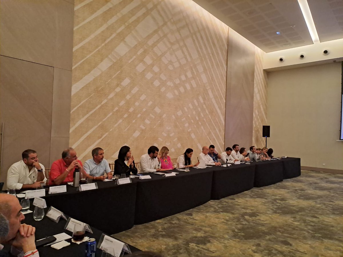 Federación de Empresas de Turismo de Chile tweet media