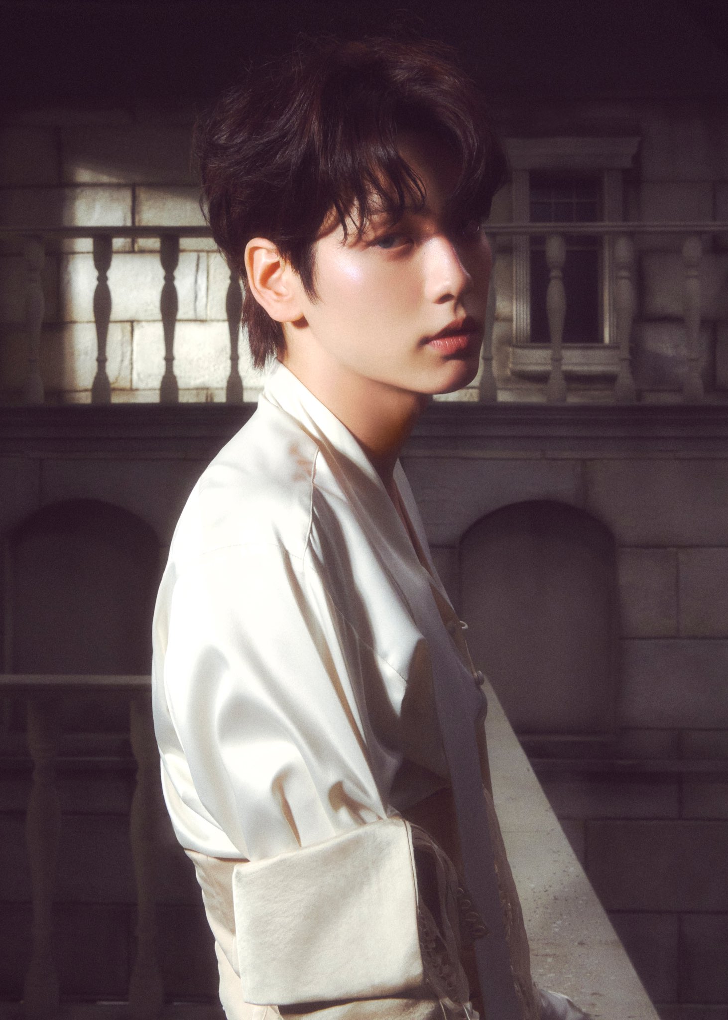 GJM_FdnWIAAbndT?format=jpg&name=large