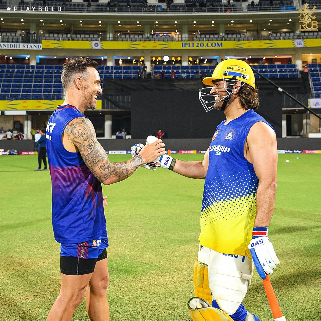 DHONIism's tweet photo. Faf Du Plessis meets @MSDhoni ❤️🫂 https://t.co/N2pGSV3bkm