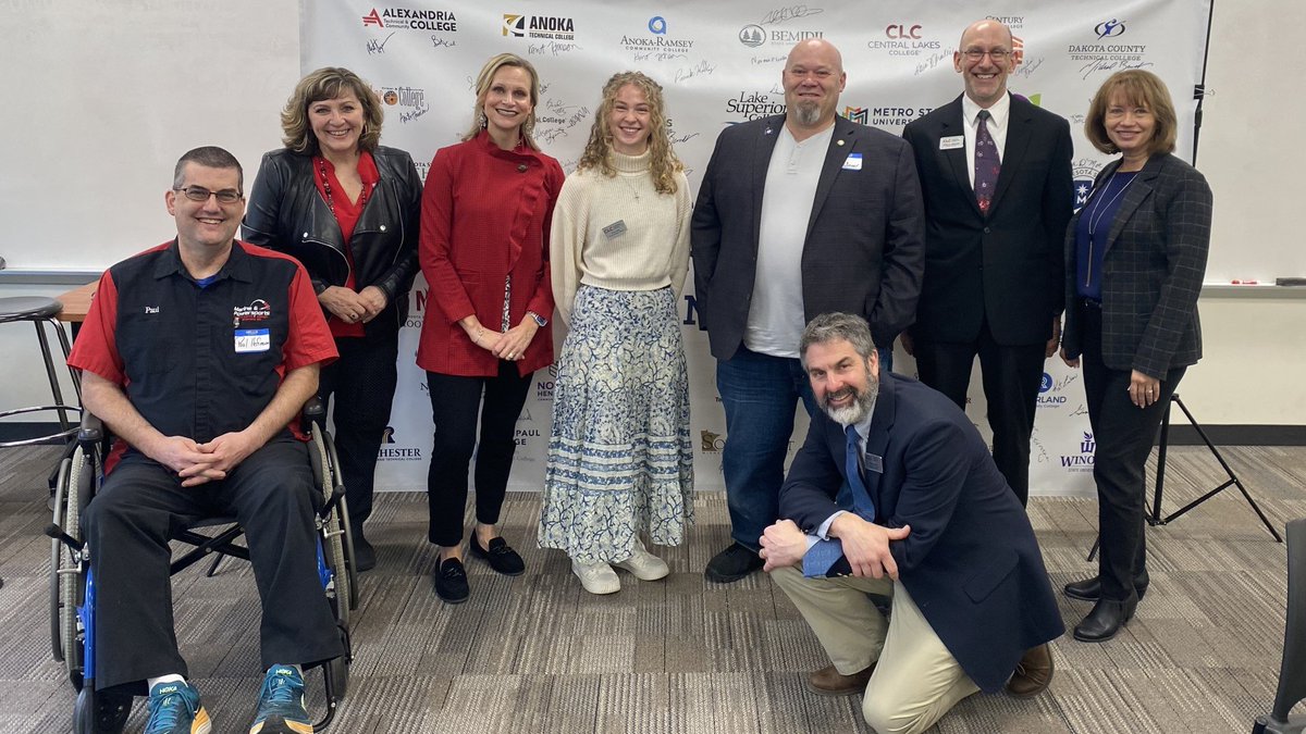 clcmnedu's tweet photo. Thank you to our #higheredadvocates for attending the
@MinnStateEdu legislative breakfast! We appreciate your support! Legislators, industry and community partners, and students were able to connect to talk about workforce needs & support for education. β€οΈπ
#mnleg #CLCcares https://t.co/PXe48ZmsTU