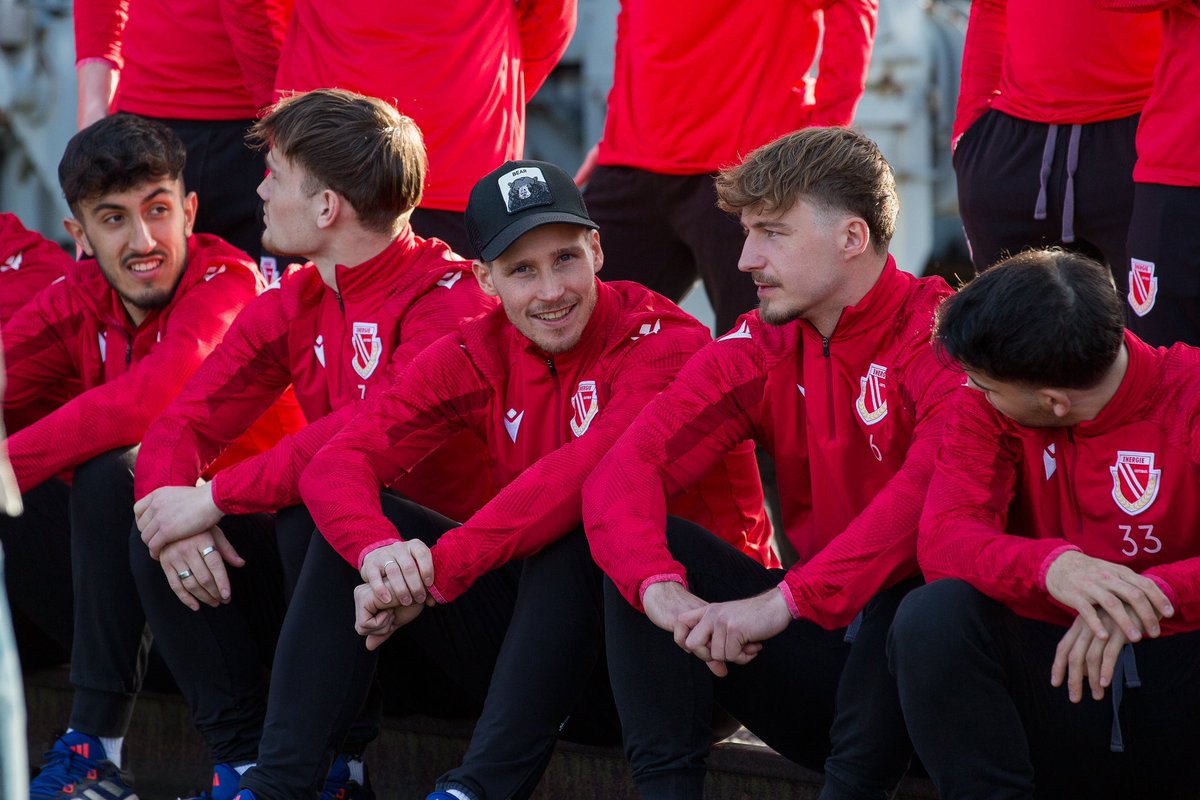 Nur_Energie's tweet image. Kapitän Axel Borgmann beim Teamausflug zum Besucherbergwerk #F60 im Interview bei #FCEnergieTV. 👉🏻 youtu.be/wnsxIhPerXs?si… #WIR