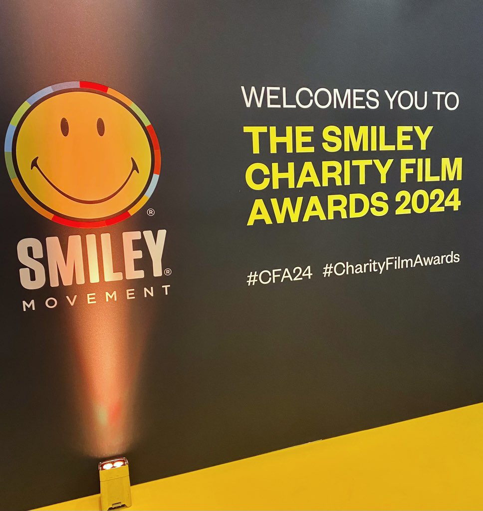 POSTCARD tweet media