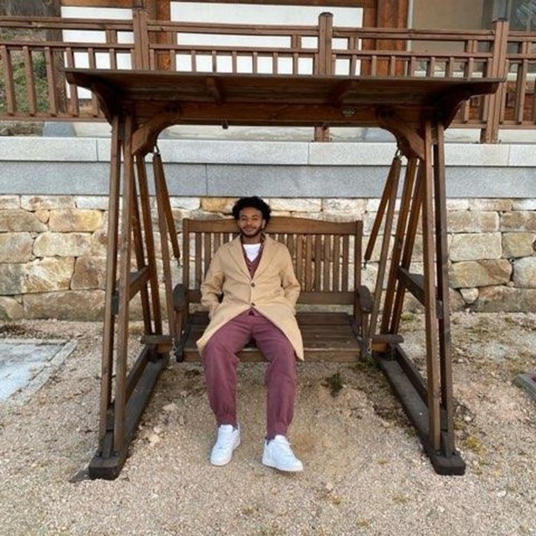 CIOBCitywide's tweet photo. ๐ Big shoutout to Ely from FIHS for earning a spot in the prestigious PROJECT BRIDGE program with @koreasociety! ๐๐ฐ๐ท Wishing you an incredible cultural exchange and a fantastic time in Korea! #CulturalExchange #ProjectBridge #GlobalOpportunity ๐@FIHSNYC @NYCSchools https://t.co/IUvnz6DHXn
