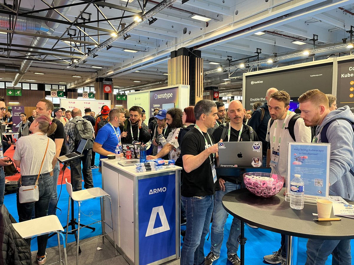 armosec's tweet photo. You've heard of the Pink Panther - but have you seen our pink 🐼?

Lot's of people have, and they now have the swag to prove it too, and a deeper understanding of our ARMO platform.

Come say hi at #KubeConEU  - 📍 Solutions Showcase | Kiosk Number PP4-A https://t.co/2mdl9vFbFP