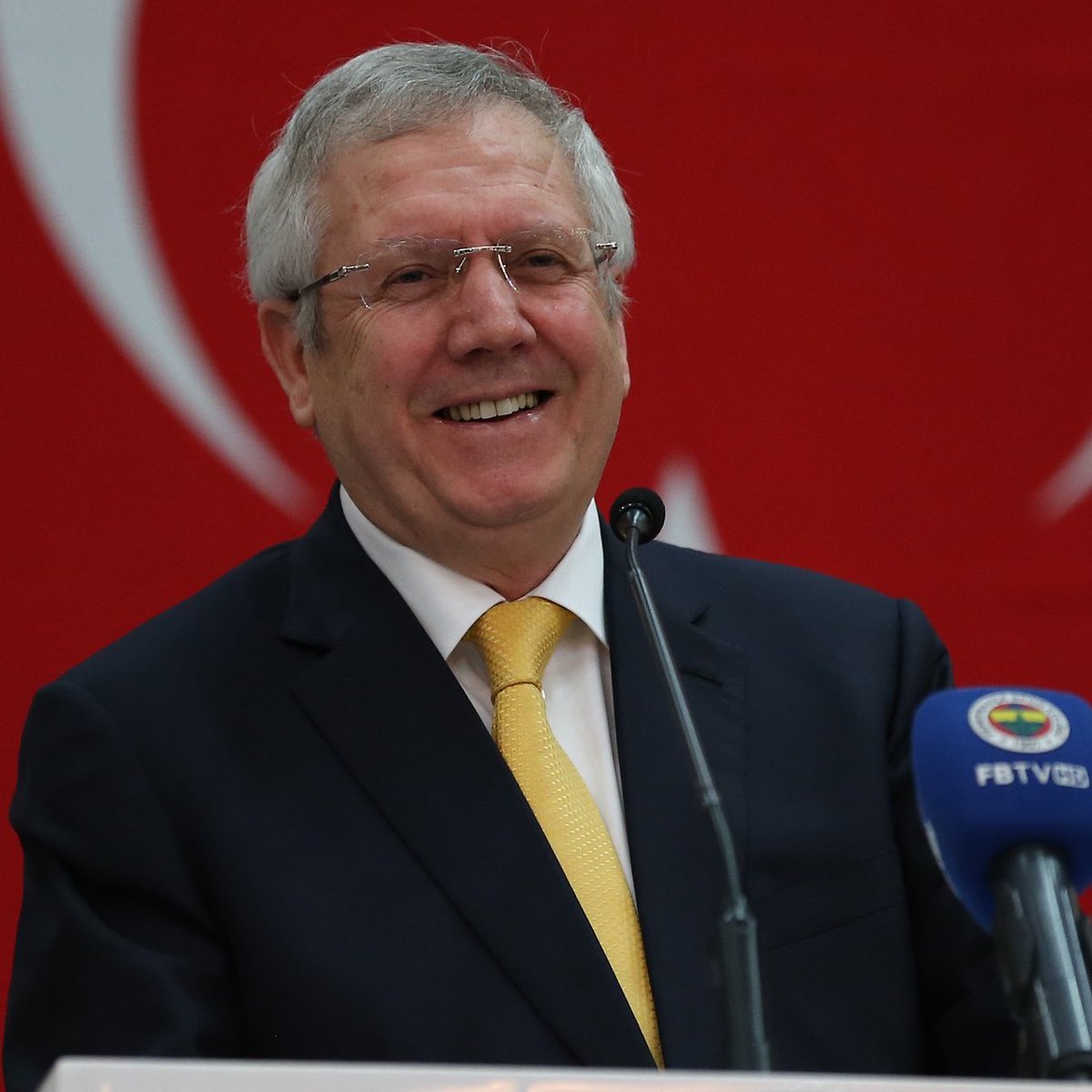 Aziz Yıldırım: "Fenerbahçe'ye şike kumpası üzerinden parmak sallayanlar bilmelidir ki kendilerinden önce Fenerbahçe'ye parmak sallayanların çoğu FETÖ'den cezaevindedir."
